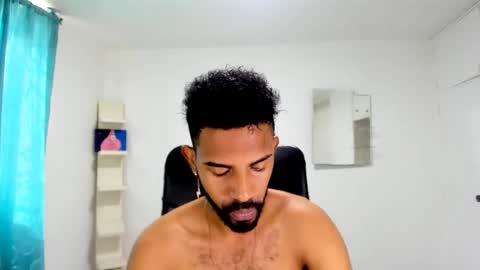 Snapshot of bruce_1111 chatting on October 12, 6:40 pm bruce_1111 online show from October 12, 6:40 pm