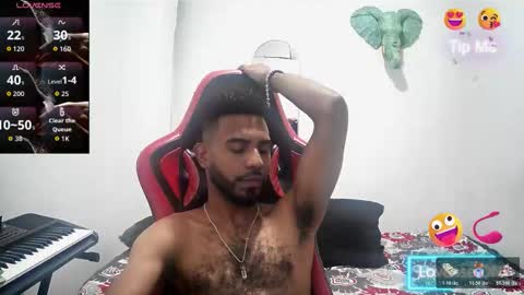 Snapshot of bruce_1111 chatting on November 13, 8:52 pm bruce_1111 online show from November 13, 8:52 pm