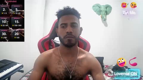 Snapshot of bruce_1111 chatting on November 15, 3:59 am bruce_1111 online show from November 15, 3:59 am