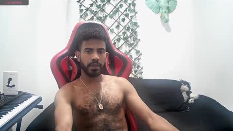 Snapshot of bruce_1111 chatting on November 29, 8:23 pm bruce_1111 online show from November 29, 8:23 pm