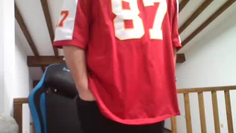 Bruce Wayne online show from December 27, 6:24 am