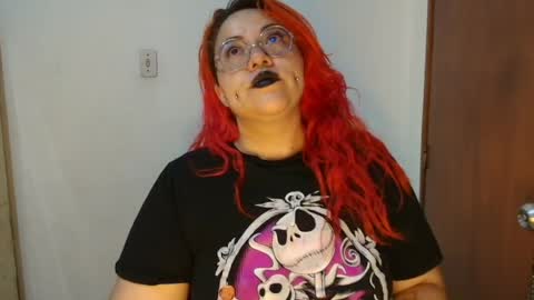 Snapshot of bruja__scarlata chatting on June 3, 2:47 am i am danny online show from June 3, 2:47 am