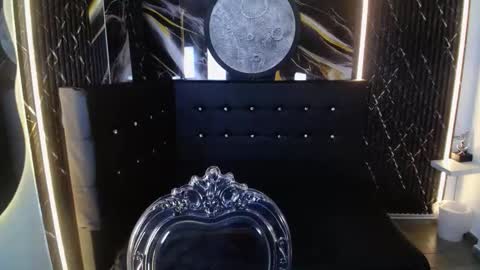 Bruja SCarlata online show from November 4, 10:03 am