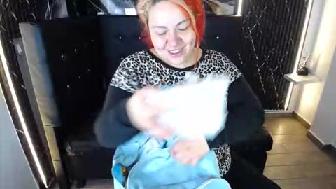 Bruja SCarlata online show from January 16, 10:52 am