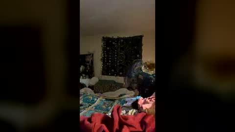 Snapshot of brujaxgrey chatting on July 5, 6:59 pm Brujaxgrey online show from July 5, 6:59 pm