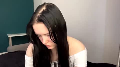 Snapshot of brunaceasor chatting on June 20, 9:45 am Luna online show from June 20, 9:45 am