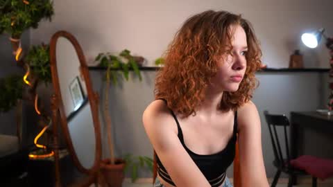 Tess online show from May 8, 2:11 pm