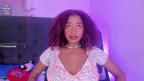 Lady  online show from February 11, 3:18 pm