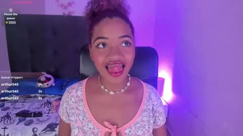 Lady  online show from February 11, 6:44 pm