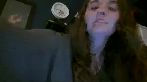 brunettebaby040 online show from October 13, 2:11 am