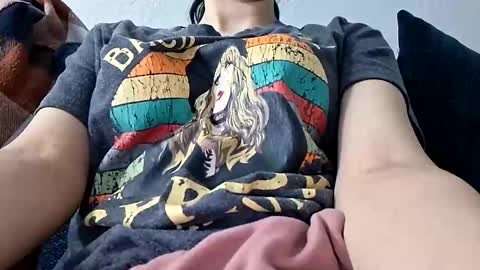 Snapshot of brunettedoll100 chatting on October 22, 5:34 pm brunettedoll100 online show from October 22, 5:34 pm