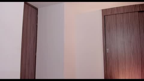     online show from January 12, 10:22 pm