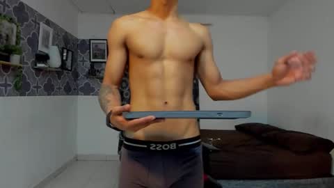 bruno_snow online show from November 6, 4:13 am