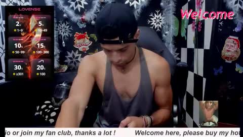 Snapshot of brunocuttie94 chatting on November 17, 7:52 pm Join my fan club here 150 tokens a month online show from November 17, 7:52 pm