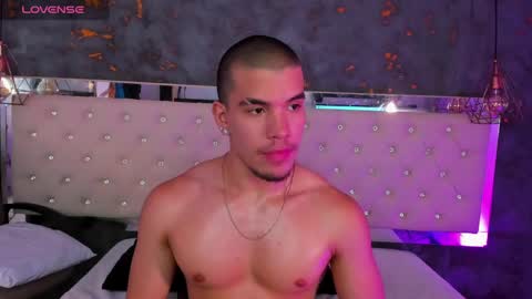 Snapshot of brunoorangel chatting on February 6, 8:13 pm brunoorangel online show from February 6, 8:13 pm