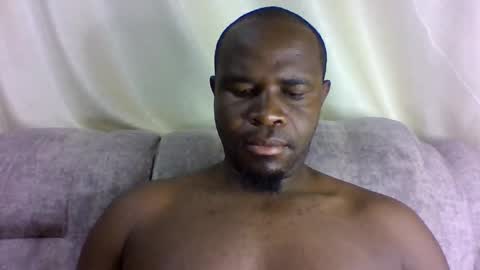 Snapshot of brusedarling chatting on April 19, 3:17 am brucedarling online show from April 19, 3:17 am