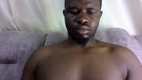 Snapshot of brusedarling chatting on April 23, 3:19 am brucedarling online show from April 23, 3:19 am