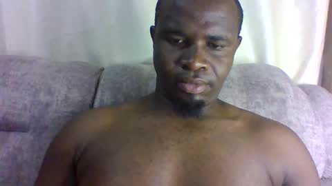 Snapshot of brusedarling chatting on April 26, 4:21 am brucedarling online show from April 26, 4:21 am
