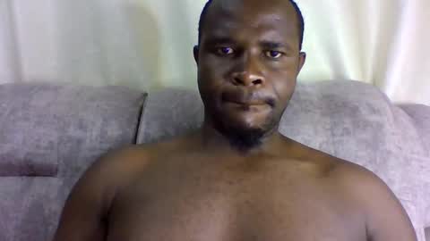 Snapshot of brusedarling chatting on May 3, 3:56 am brucedarling online show from May 3, 3:56 am
