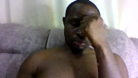 Snapshot of brusedarling chatting on May 4, 4:08 am brucedarling online show from May 4, 4:08 am