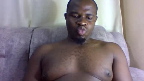 Snapshot of brusedarling chatting on June 1, 3:30 am brucedarling online show from June 1, 3:30 am