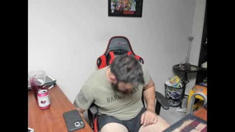 Snapshot of brutalmaster1983 chatting on November 7, 7:19 am BRUTALMASTER1983 online show from November 7, 7:19 am