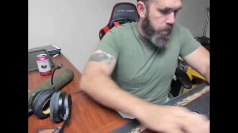 Snapshot of brutalmaster1983 chatting on November 7, 8:09 pm BRUTALMASTER1983 online show from November 7, 8:09 pm