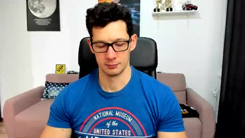 Snapshot of brutusk1 chatting on February 5, 8:19 am Brutus K online show from February 5, 8:19 am