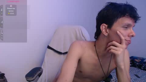 Snapshot of bryamado chatting on April 24, 6:05 am bryamado online show from April 24, 6:05 am