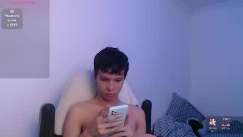 Snapshot of bryamado chatting on May 4, 12:56 pm bryamado online show from May 4, 12:56 pm