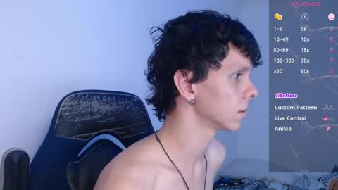 Snapshot of bryamado chatting on May 19, 8:37 pm bryamado online show from May 19, 8:37 pm