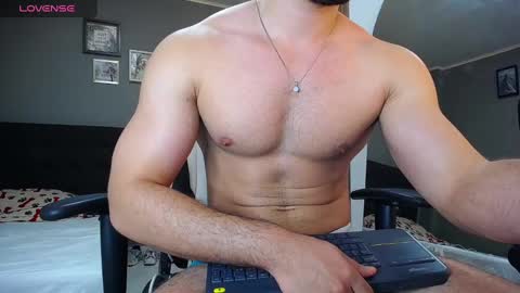 bryan_oficials online show from December 20, 6:08 am