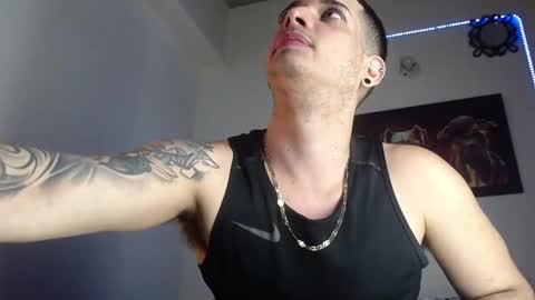 Snapshot of bryanhot23 chatting on December 2, 10:45 pm BRYAN HOT23 online show from December 2, 10:45 pm