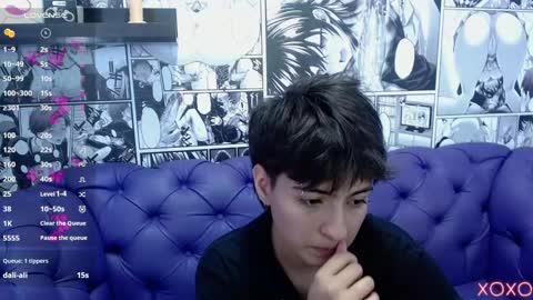 Snapshot of bryce_evans chatting on January 27, 3:39 pm B R Y C E online show from January 27, 3:39 pm