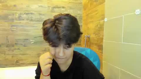 Snapshot of bryce_evans chatting on September 27, 2:11 pm B R Y C E online show from September 27, 2:11 pm