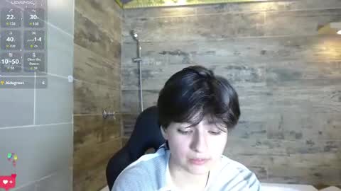 Snapshot of bryce_evans chatting on June 23, 2:59 pm B R Y C E online show from June 23, 2:59 pm