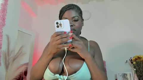 hot online show from March 1, 4:47 am