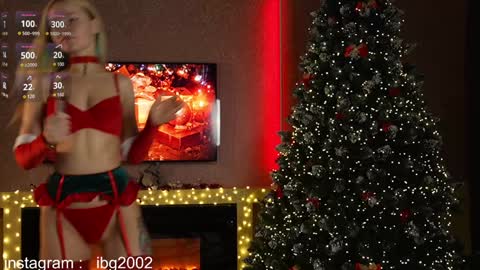 Bubble  gum  online show from December 25, 8:28 pm