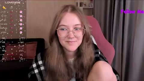 Snapshot of bubble_bunny chatting on June 16, 11:40 pm Ruby online show from June 16, 11:40 pm
