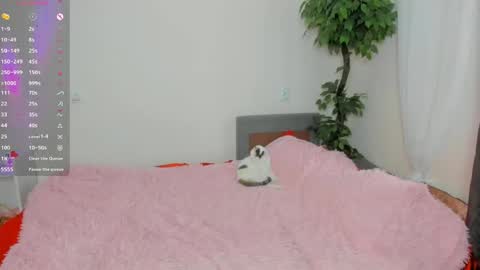 bubble_marie_ online show from May 5, 6:10 am