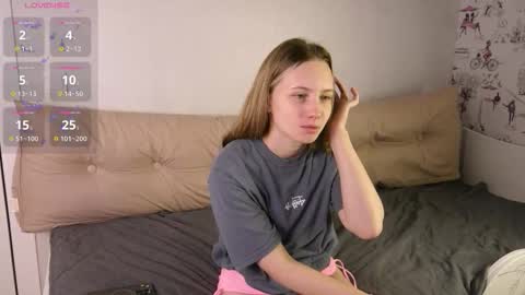 Snapshot of bubblebbb chatting on December 4, 4:22 am Sabrina online show from December 4, 4:22 am