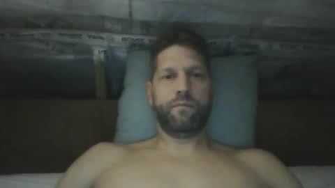 bubblebee1982 online show from September 11, 4:23 am