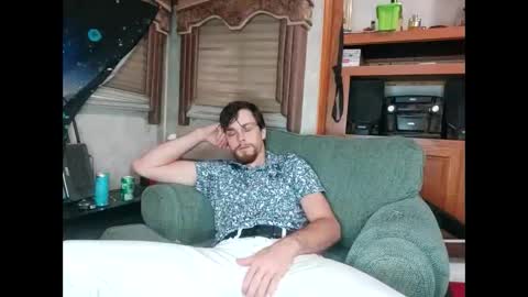 Snapshot of bubblebutt417 chatting on May 16, 7:34 pm Max candi online show from May 16, 7:34 pm