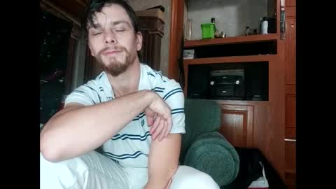 Snapshot of bubblebutt417 chatting on May 20, 5:41 pm Max candi online show from May 20, 5:41 pm