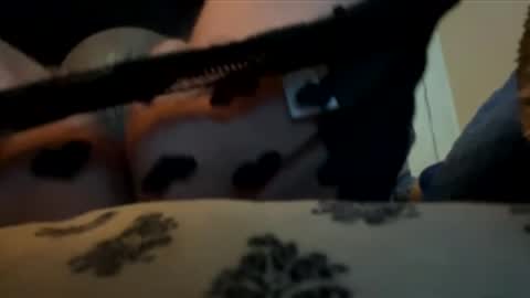 bubblelvr13 online show from April 19, 5:18 am