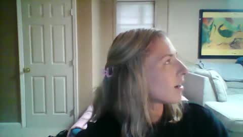 bubbles online show from February 3, 9:53 pm