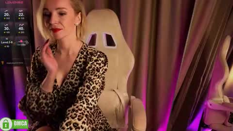 bubbling_crush online show from January 10, 8:26 pm