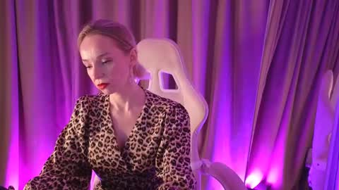 bubbling_crush online show from February 17, 2:20 am