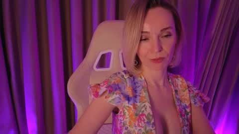 bubbling_crush online show from February 27, 11:26 pm