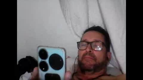 buchs32 online show from November 3, 5:20 am